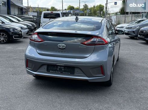 Hyundai Ioniq 2017 - фото 9