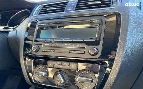 Volkswagen Jetta 2015 - фото 18