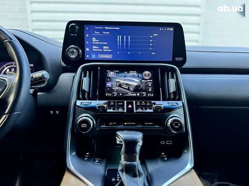 Lexus LX 2022 - фото 21