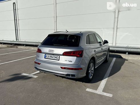 Audi Q5 2020 - фото 10