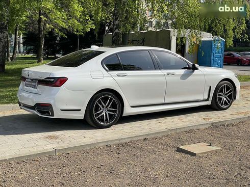 BMW 7 серия 2019 - фото 9
