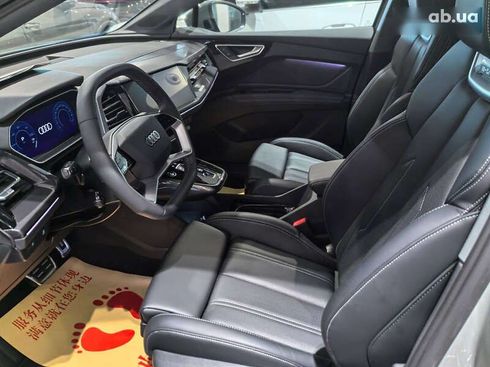 Audi Q4 e-tron 2023 - фото 6