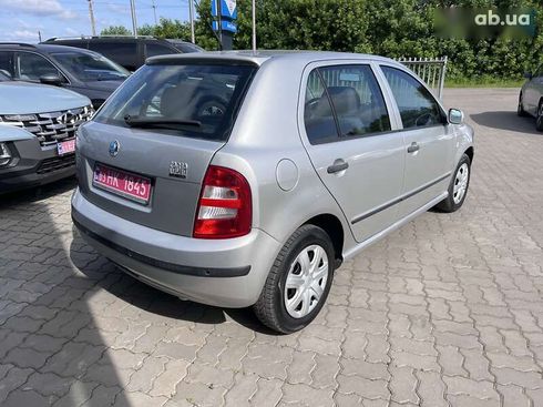 Skoda Fabia 2004 - фото 4
