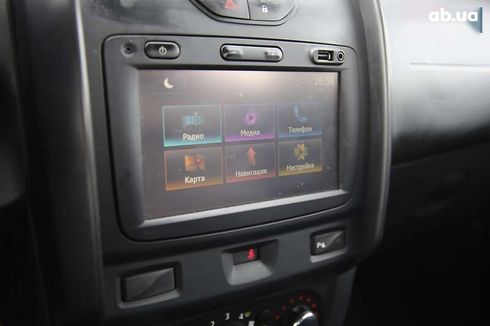 Renault Duster 2016 - фото 16