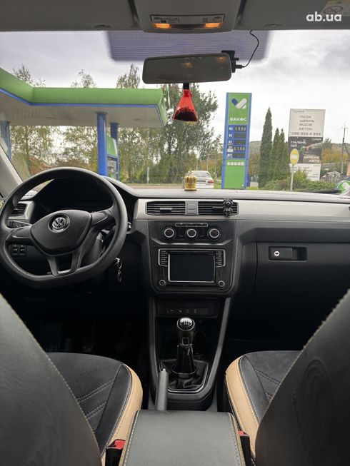 Volkswagen Caddy 2016 черный - фото 10