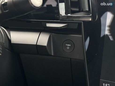 Renault Megane 2022 - фото 14