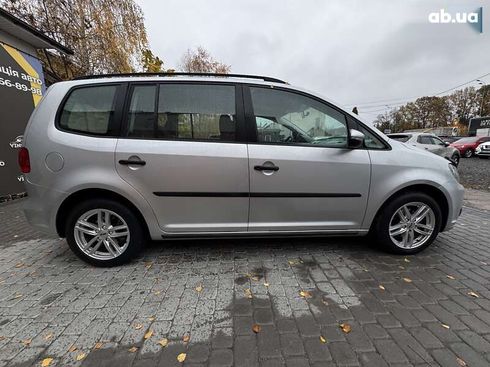 Volkswagen Touran 2014 - фото 18