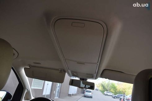 Volkswagen Touran 2012 - фото 20