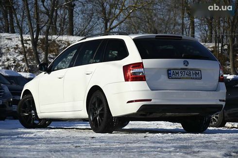 Skoda Octavia 2019 - фото 8