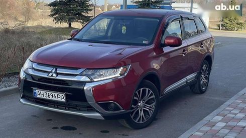 Mitsubishi Outlander 2017 - фото 3