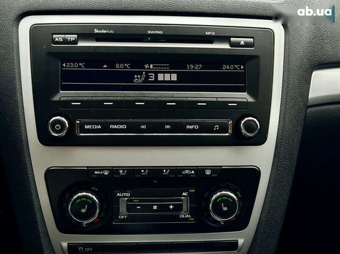 Skoda Octavia 2010 - фото 21