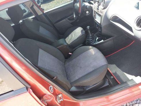 Ford Fiesta 2006 - фото 10