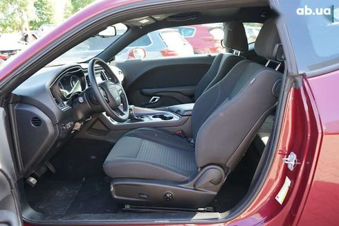 Dodge Challenger 2019 - фото 19