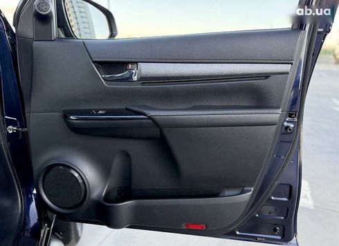 Toyota Hilux 2022 - фото 29