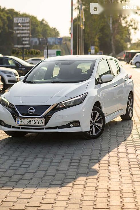 Nissan Leaf 2018 - фото 7