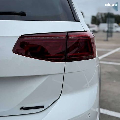 Volkswagen passat alltrack 2021 - фото 13