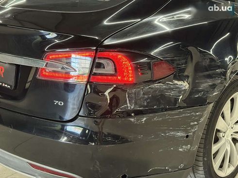 Tesla Model S 2016 - фото 30