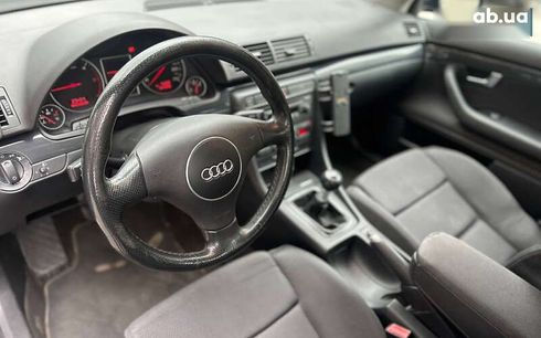 Audi A4 2004 - фото 7