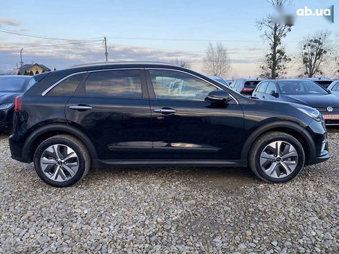 Kia Niro 2019 - фото 25