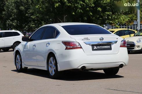 Nissan Altima 2015 - фото 4