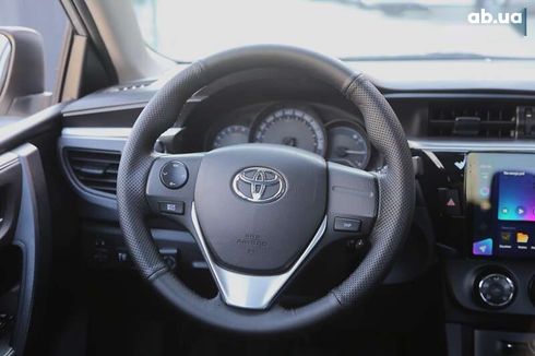 Toyota Corolla 2014 - фото 16
