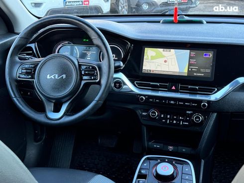 Kia Niro 2022 черный - фото 25