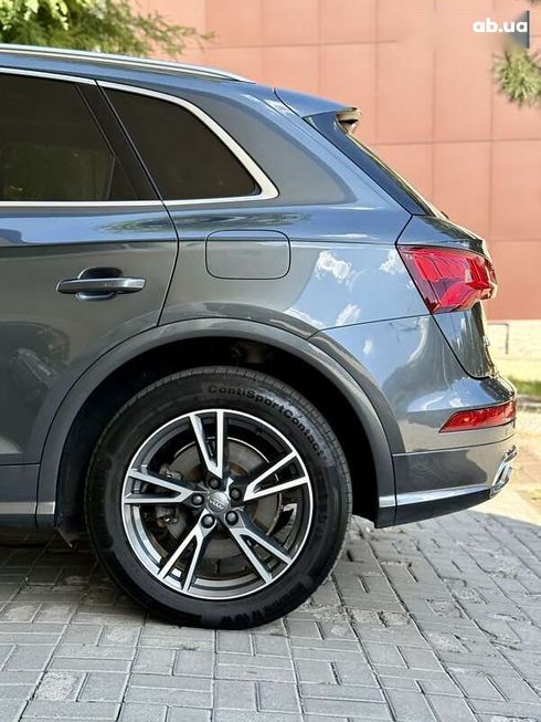 Audi Q5 2020 - фото 22