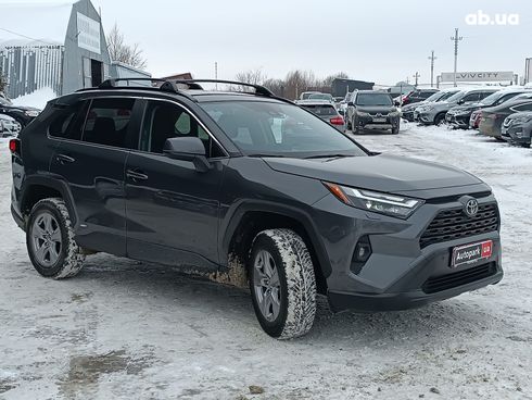 Toyota RAV4 2025 серый - фото 17