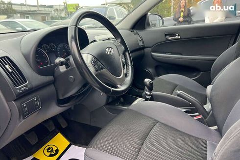 Hyundai i30 2010 - фото 21