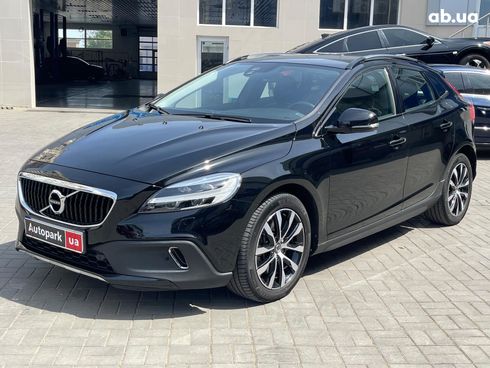 Volvo V40 2019 черный - фото 14