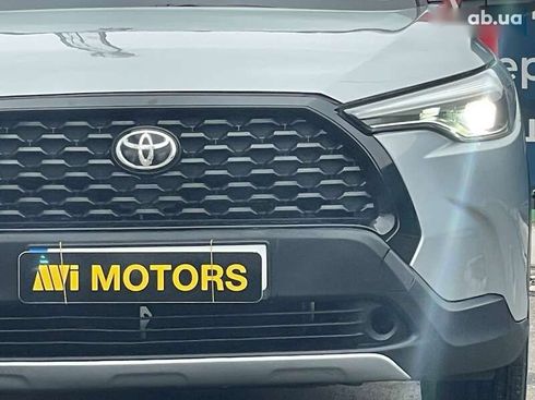 Toyota Corolla Cross 2022 - фото 11