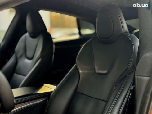 Tesla Model S 2022 - фото 14