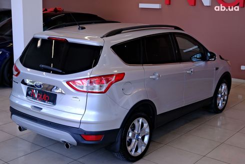 Ford Escape 2013 серебристый - фото 5