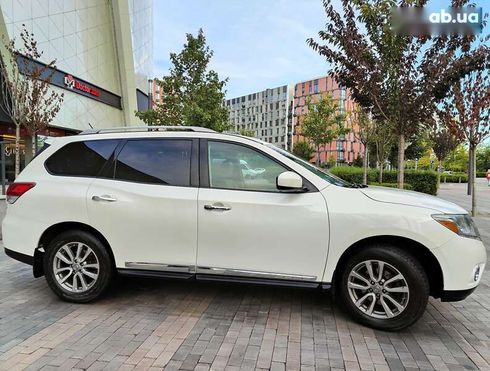 Nissan Pathfinder 2015 - фото 27