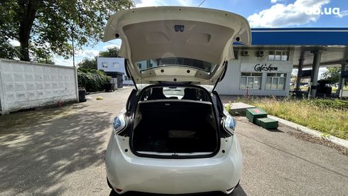 Renault Zoe 2016 белый - фото 13