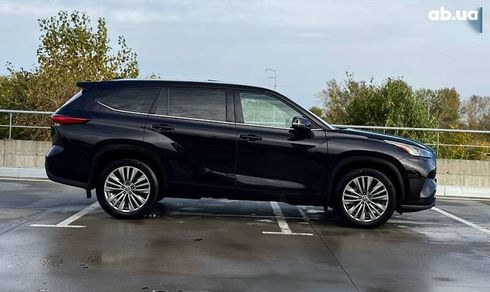 Toyota Highlander 2021 - фото 18
