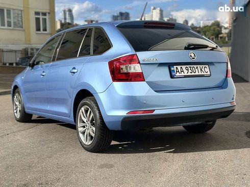 Skoda Spaceback 2015 - фото 23