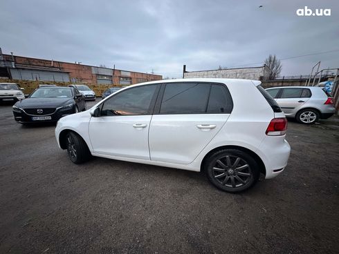 Volkswagen Golf 2013 белый - фото 4