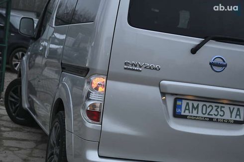 Nissan e-NV200 2015 - фото 13