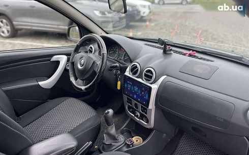 Renault Sandero 2012 - фото 14