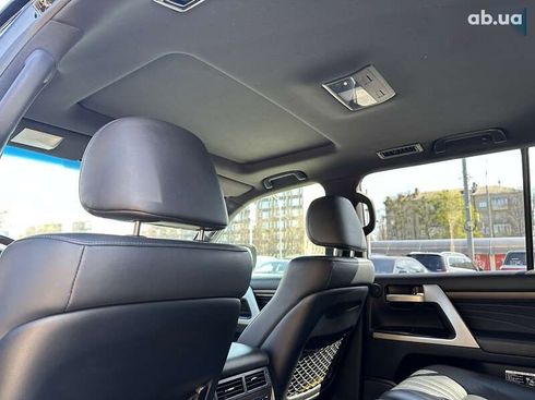 Toyota Land Cruiser 2019 - фото 27
