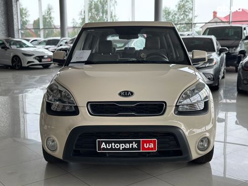 Kia Soul 2011 бежевый - фото 2