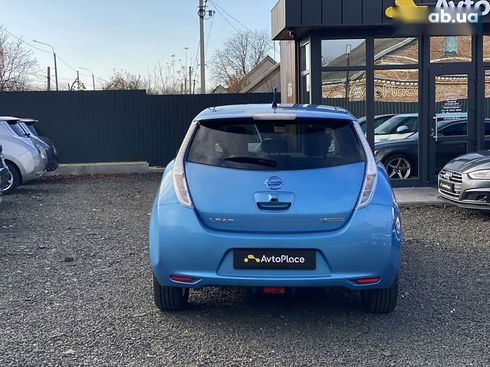 Nissan Leaf 2011 - фото 23