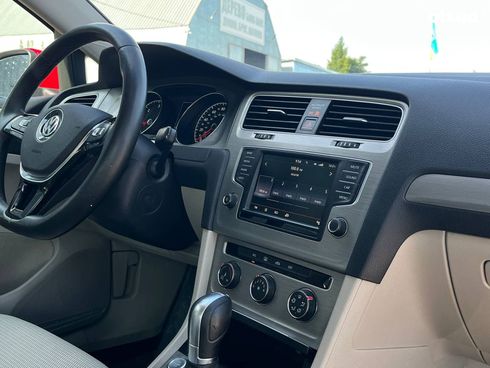 Volkswagen Golf Variant 2015 красный - фото 14