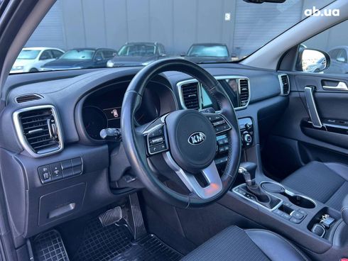 Kia Sportage 2021 черный - фото 18