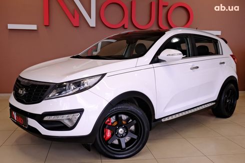 Kia Sportage 2011 белый - фото 2