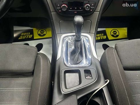 Opel Insignia 2011 - фото 13
