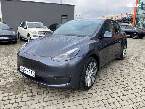 Tesla Model Y 2023 - фото 3