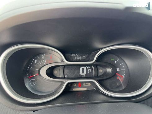Renault Trafic 2019 - фото 23