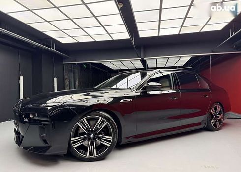 BMW 7 серия 2023 - фото 6